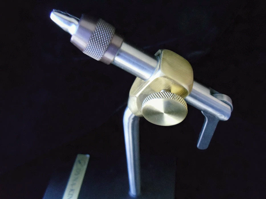 Dyna King Limited Edition Kingfisher Vise 3 Dyna King Limited Edition Kingfisher Vise