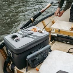 Umpqua ZS2 Waterproof Wader Chest Pack Packs/Bags