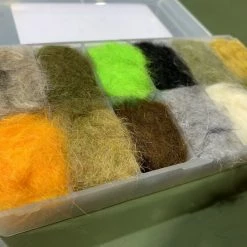 Natures Spirit Snowshoe Rabbit Foot Dubbing Dispenser